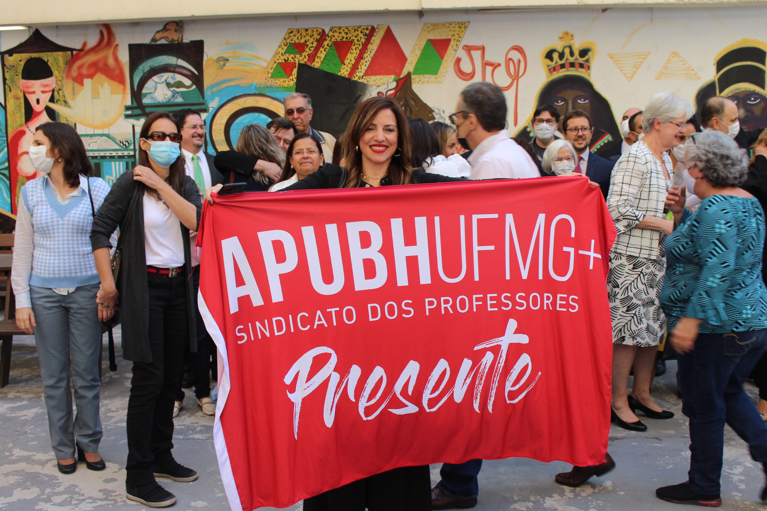 UFMG - Universidade Federal de Minas Gerais - Faculdade de Direito promove  leitura da 'Carta pela Democracia