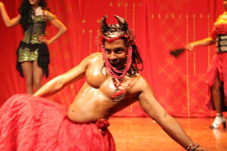 27/11/18 - Espetáculo Madame Satã