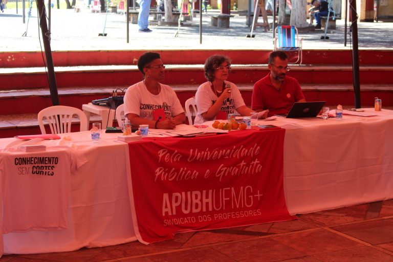 24/05/19 - Assembleia do APUBH
